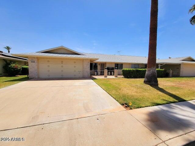 9905 W Pleasant Valley Rd in Sun City, AZ - Building Photo