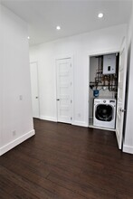 Rental Solutions NY Apartments in Brooklyn, NY - Foto de edificio - Building Photo