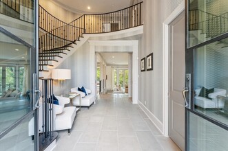 7 Marilane St in Houston, TX - Foto de edificio - Building Photo