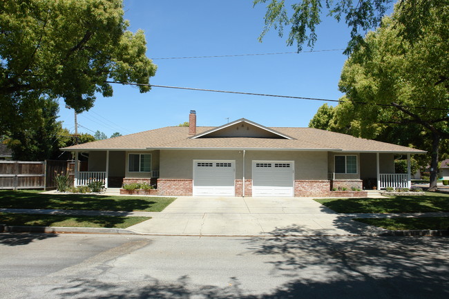 3757 Akron Way in San Jose, CA - Building Photo - Building Photo