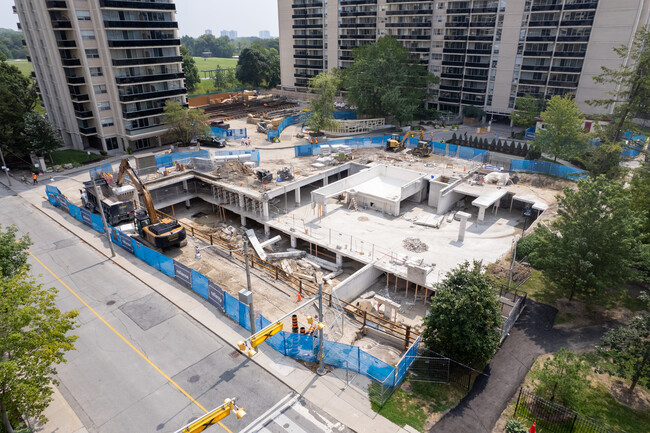 Bretton Place Phase 2 in Toronto, ON - Building Photo - Building Photo