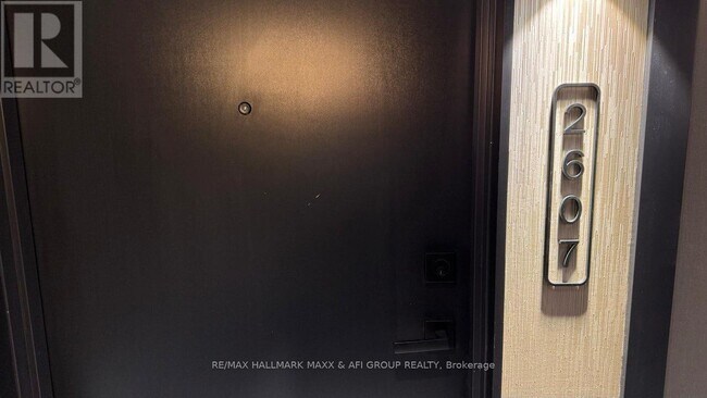 36 Olive Ave in Toronto, ON - Building Photo - Building Photo