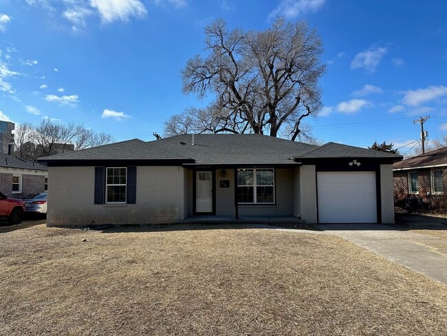 property at 2010 S Milam St