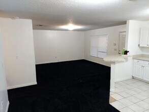 1000 13th Ave S in St. Petersburg, FL - Building Photo - Building Photo