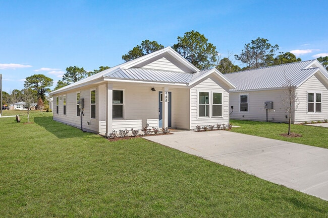 988 W 9th St in St. Augustine, FL - Building Photo - Building Photo