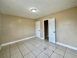 13701 SW 266th St-Unit -13701 in Homestead, FL - Building Photo - Building Photo