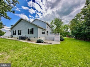 700 S Lakeview Dr in Cross Junction, VA - Building Photo - Building Photo