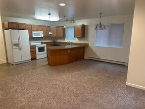 3887 Blessing Ave in North Pole, AK - Building Photo - Building Photo