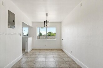 820 83rd St in Miami Beach, FL - Building Photo - Building Photo