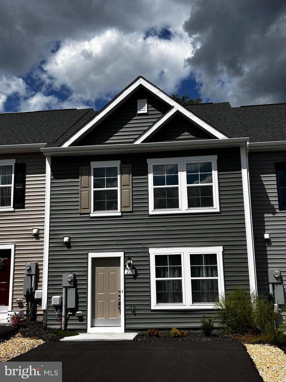 property at 220 Gentle Breeze Dr