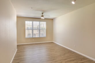 de Tolosa Ranch Apartments in San Luis Obispo, CA - Building Photo - Building Photo