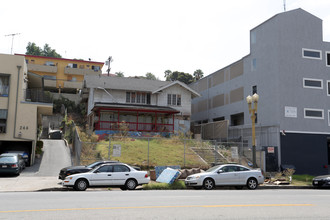 252 S Rampart Blvd in Los Angeles, CA - Building Photo - Primary Photo