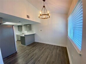 7264 Coronado Cir in Austin, TX - Building Photo - Building Photo