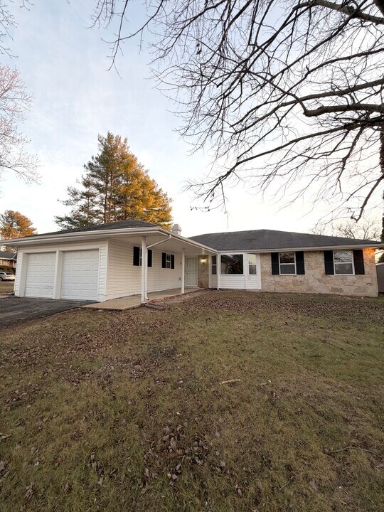 10001 Paxton Rd in Randallstown, MD - Foto de edificio