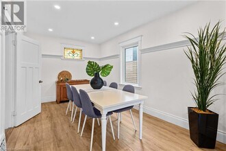 69 Roxborough Ave in Hamilton, ON - Building Photo - Building Photo