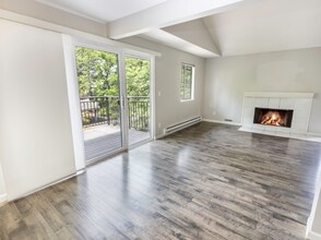 74 Galen St in Lake Oswego, OR - Building Photo - Building Photo