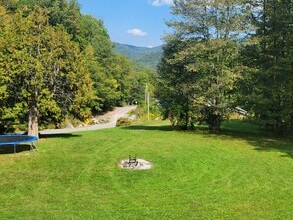 659 Cold Creek Rd in Canton, NC - Building Photo - Building Photo