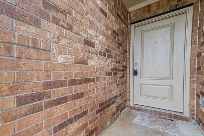 property at 3106 Elm Br Dr