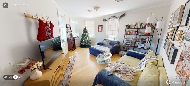 8 Bishop Allen Dr, Unit 2 in Cambridge, MA - Foto de edificio - Building Photo