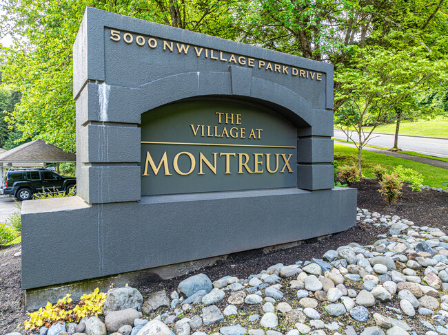 Villages at Montreux in Issaquah, WA - Foto de edificio - Building Photo