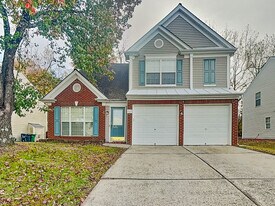 8627 Challenger Dr in Charlotte, NC - Building Photo