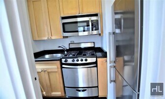 EAST 56 STREET, Unit 5F in New York, NY - Building Photo