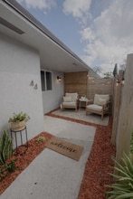 44 SW 13th St, Unit 44 in Dania Beach, FL - Building Photo - Building Photo