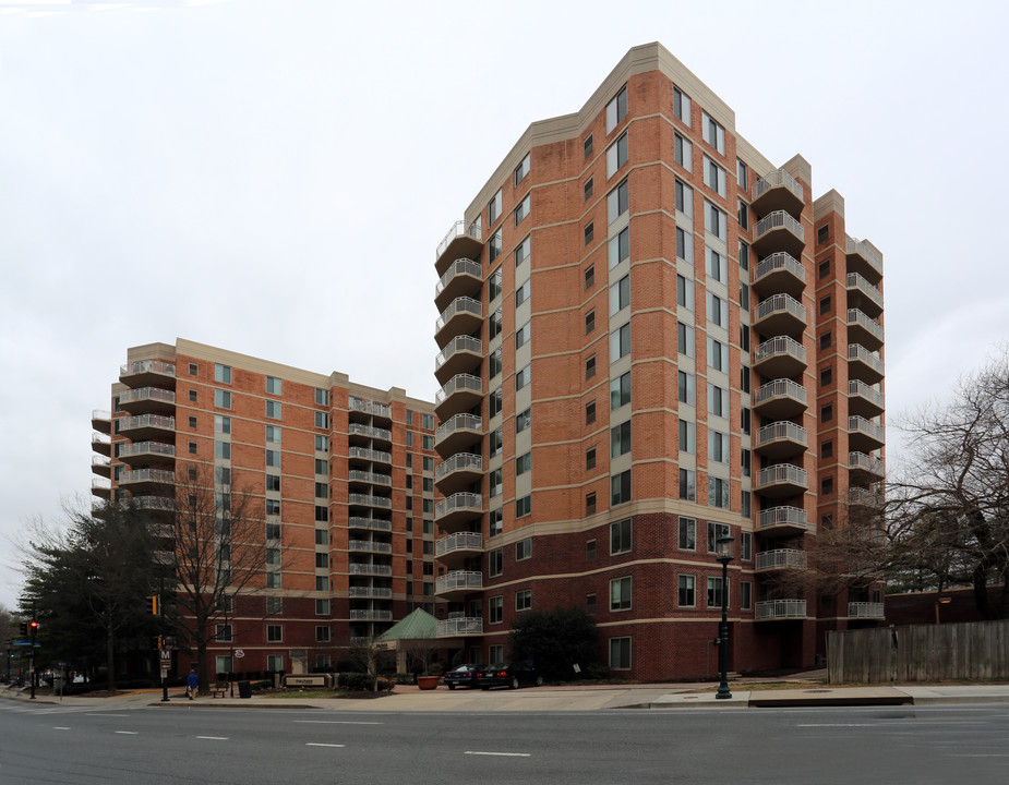 The Chase at Bethesda in Bethesda, MD - Building Photo