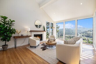 218 The Knoll in Orinda, CA - Building Photo - Building Photo