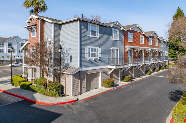 Morgan Park in Vacaville, CA - Foto de edificio - Building Photo