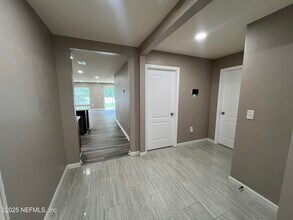 12324 Crossfield Dr in Jacksonville, FL - Building Photo - Building Photo