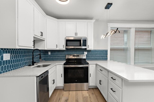 property at 4333 Forest Park Ave