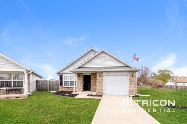 property at 2004 Falcon Ct