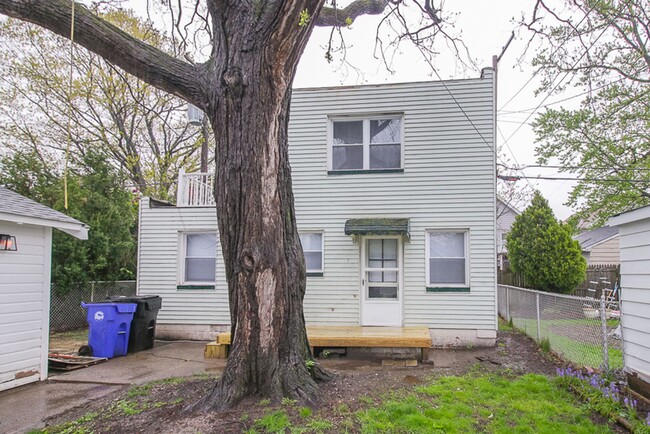 3822 W 133rd St in Cleveland, OH - Foto de edificio - Building Photo