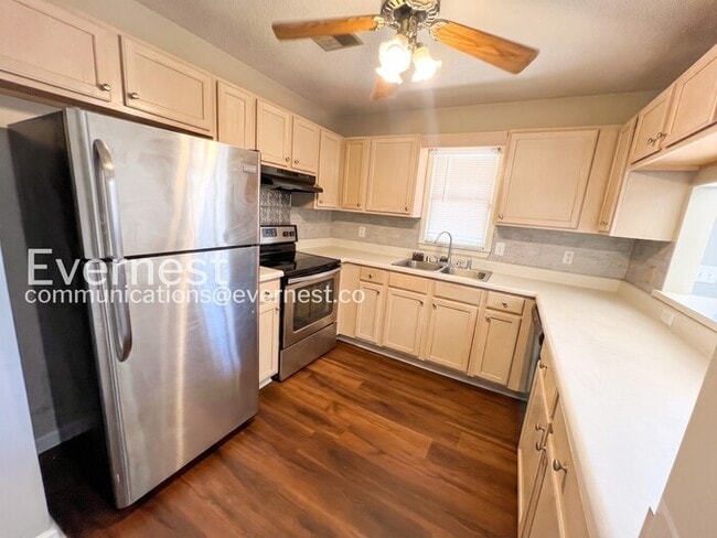 5016 Cheshire Ct in Birmingham, AL - Building Photo - Building Photo