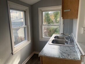 2922 E Cold Spring Ln, Unit 2 in Baltimore, MD - Foto de edificio - Building Photo