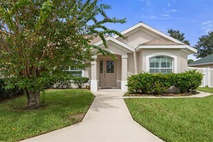 46 Fenwood Ln in Palm Coast, FL - Building Photo