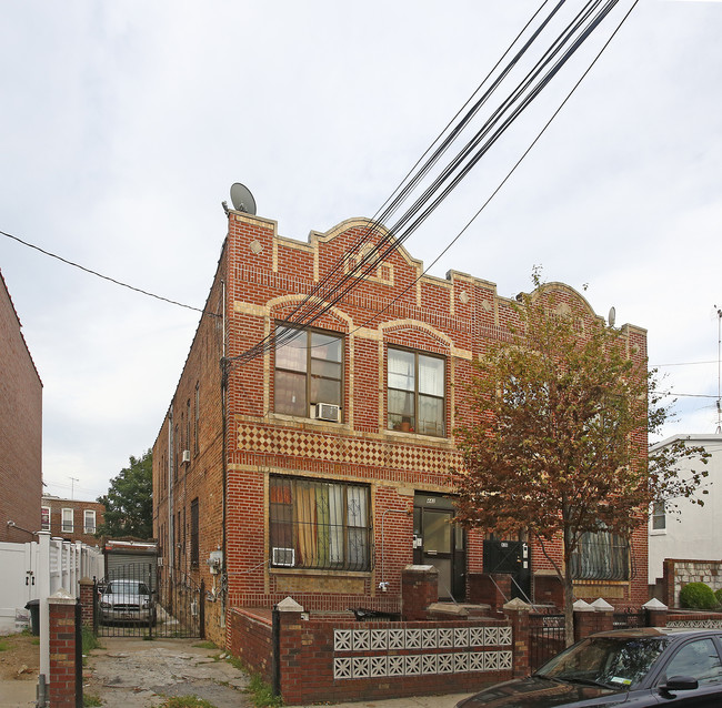 442 Atkins Ave