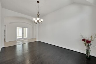 150 N Greatwood Glen Pl in Montgomery, TX - Building Photo - Building Photo