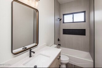 8009 Corte De Los Pajaros in Lake Havasu City, AZ - Building Photo - Building Photo