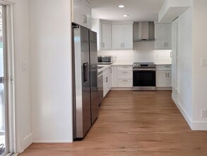 8238 Henderson Green in Buena Park, CA - Building Photo - Building Photo
