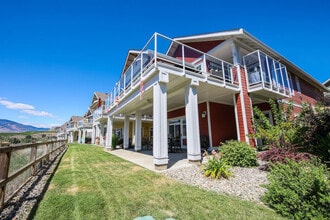 2540 Radio Tower Rd, Unit SI ID1521994P in Oliver, BC - Foto de edificio - Building Photo