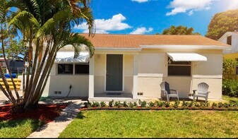 730 N 5th St, Unit A in Lantana, FL - Building Photo