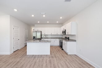 Cottages at Mack Bayou in Santa Rosa Beach, FL - Foto de edificio - Interior Photo