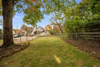 1410 Chelton Ave in Pittsburgh, PA - Building Photo - Building Photo