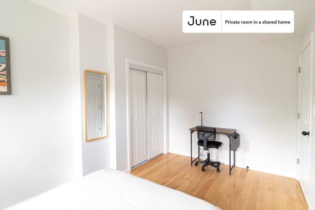Room in Shared 3 bed/2 bath home in Boston, MA - Building Photo - Building Photo