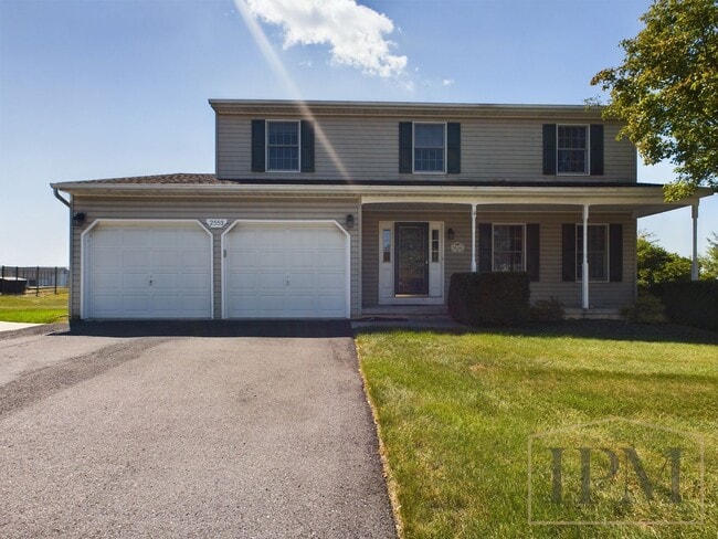 2553 Tiffany Ln