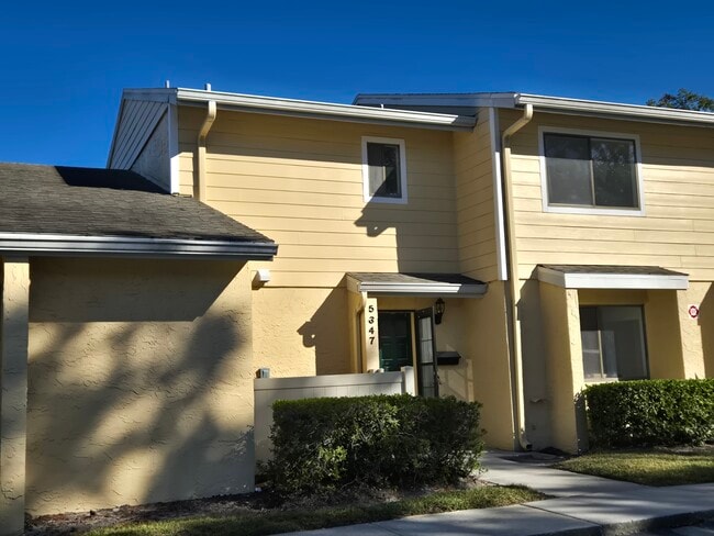 5347 Emerald Isle Dr