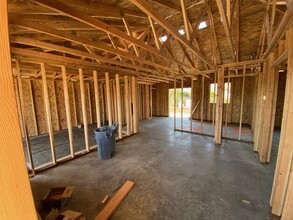 4574 46th Ave NE in Salem, OR - Building Photo - Building Photo