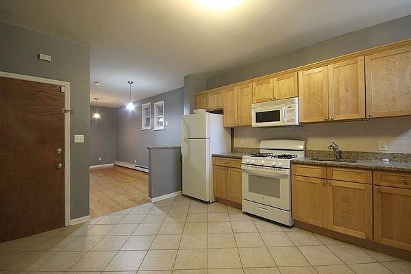 430 New York Ave-Unit -1L in Jersey City, NJ - Building Photo
